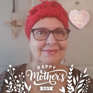 Meet your Posher, Lydia